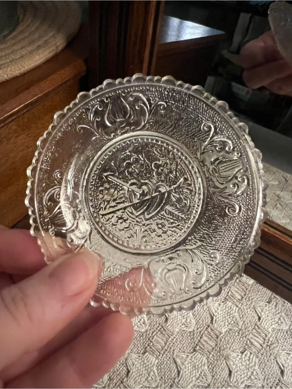 WESTMORELAND Vintage Glass Cup Plate with Lyre and Hearts Motif Approx. 3.5 inch